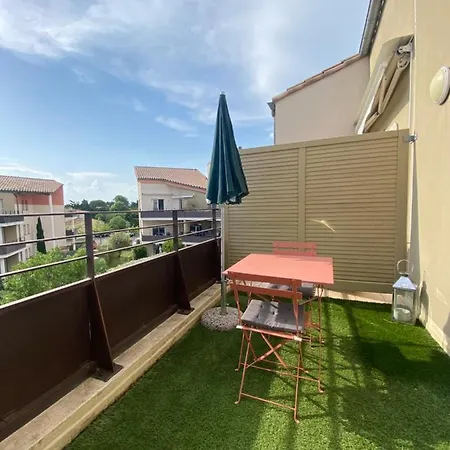 Charmant Appartement Ensoleille-Terrasse - Parking Gratuit - Isle Sur La Sorgue L'Isle-sur-la-Sorgue Exterior photo