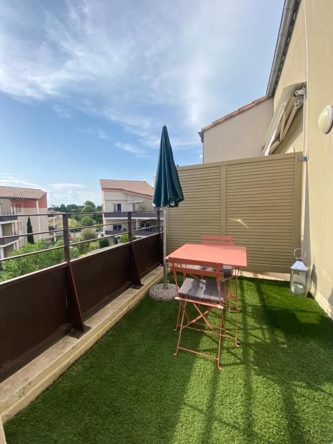Ensoleille-terrasse - Parking Gratuit - Isle Sur La Sorgue Appartement *